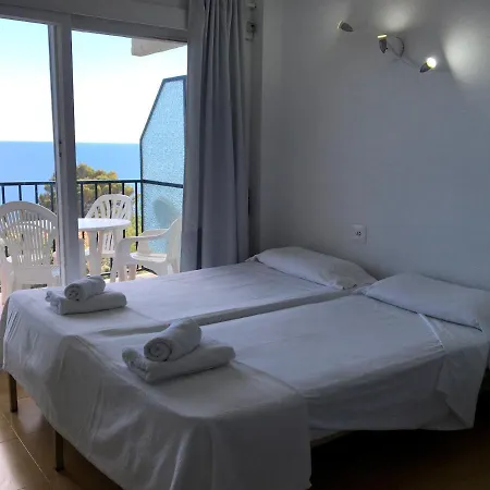 Face A La - Cala Llevado *