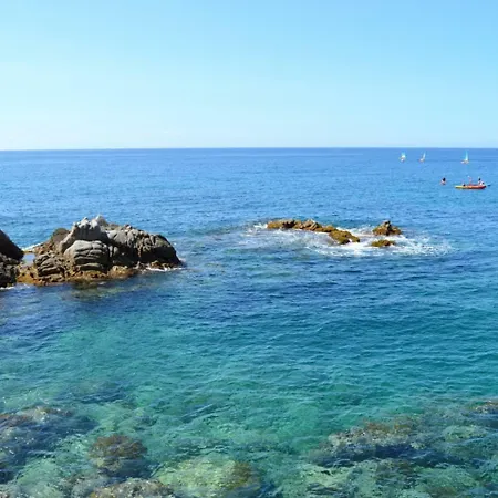 Face A La - Cala Llevado Τόσα ντε Μαρ